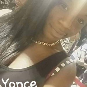 Meet your Posher, Tia